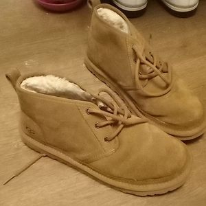 Woman's UGG boots
